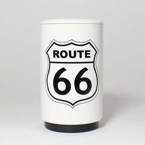 The easy-to-use, automatic Route 66 Bottle Popper effortlessly pops off and captures the cap of your favorite beer or bottled beverage in one swift, push-down motion - and as a fully portable device, its perfect for tailgates, barbecues, home bars and more.